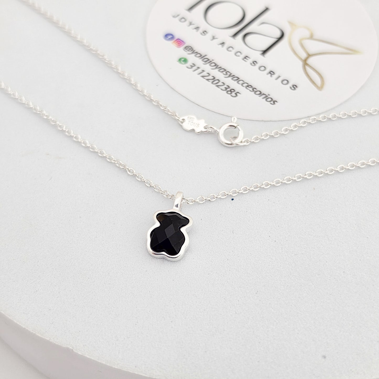 Collar oso negro