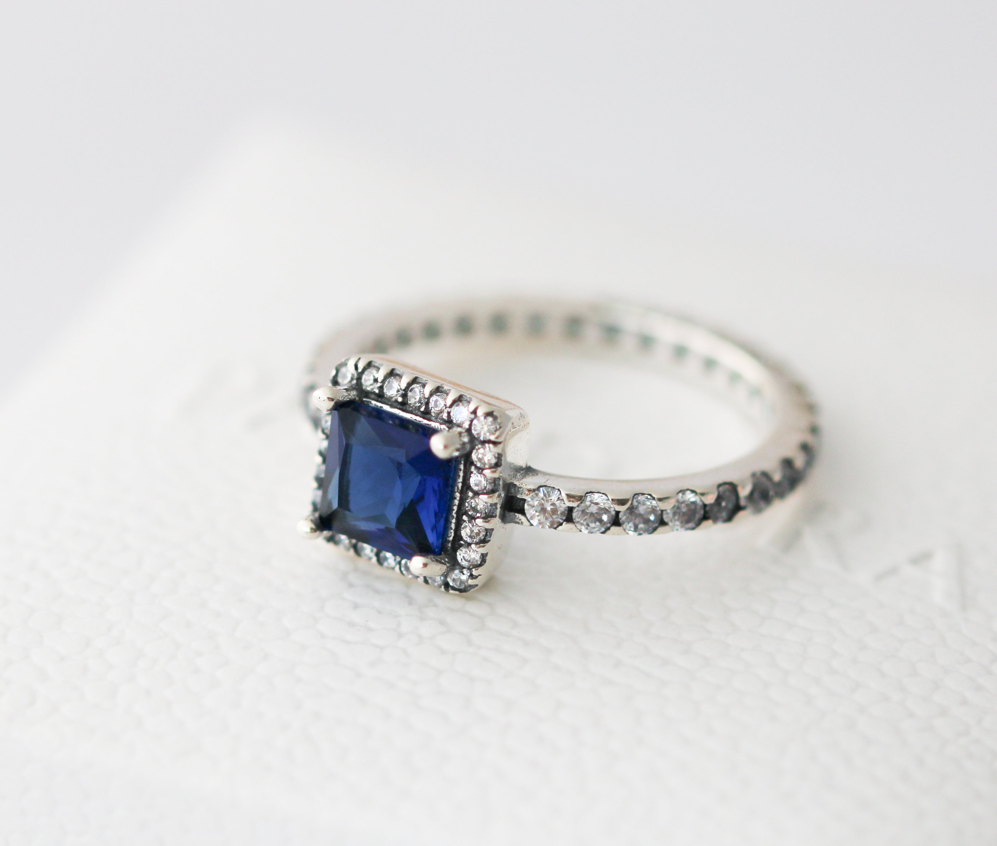 Anillo Cristal Cuadrado Azul