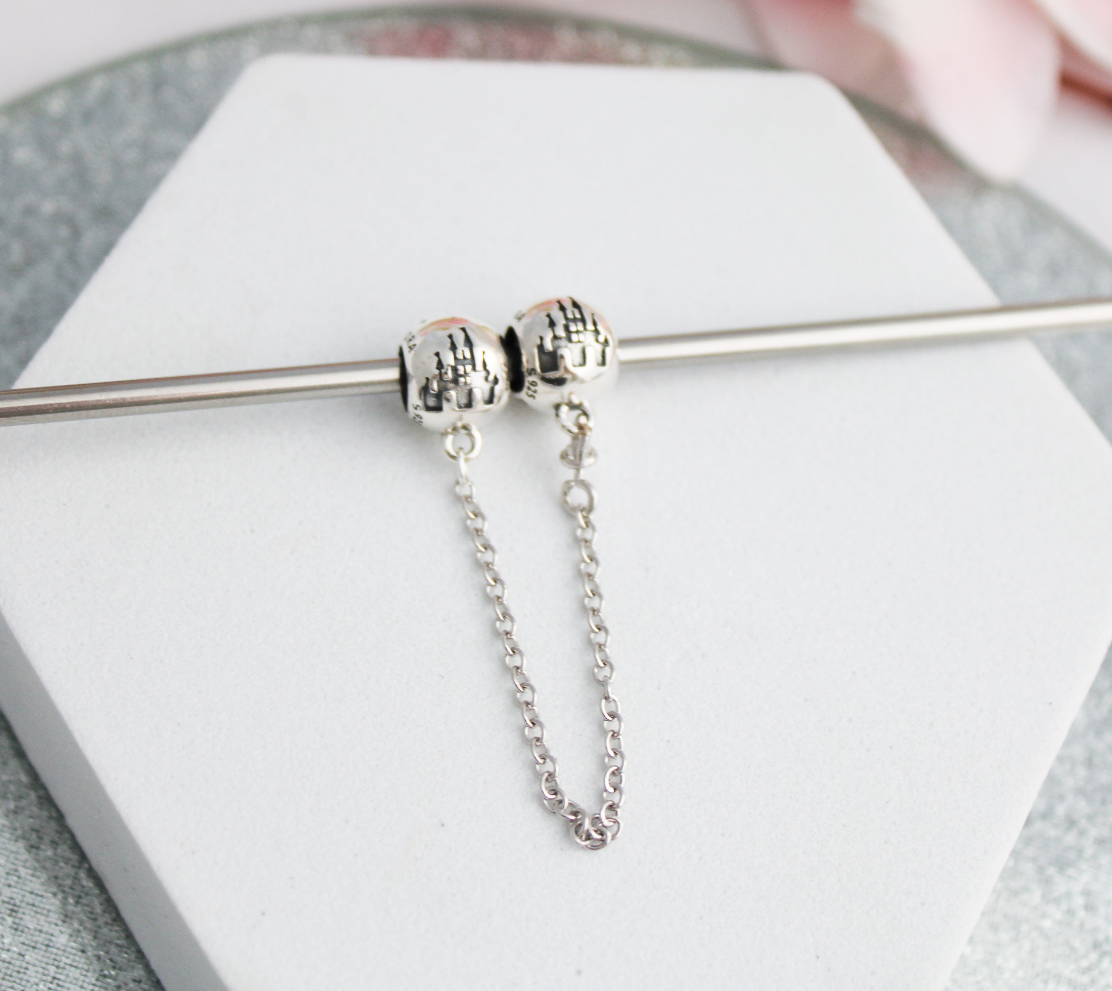 Dije Cadena Seguridad Castillo de Disney