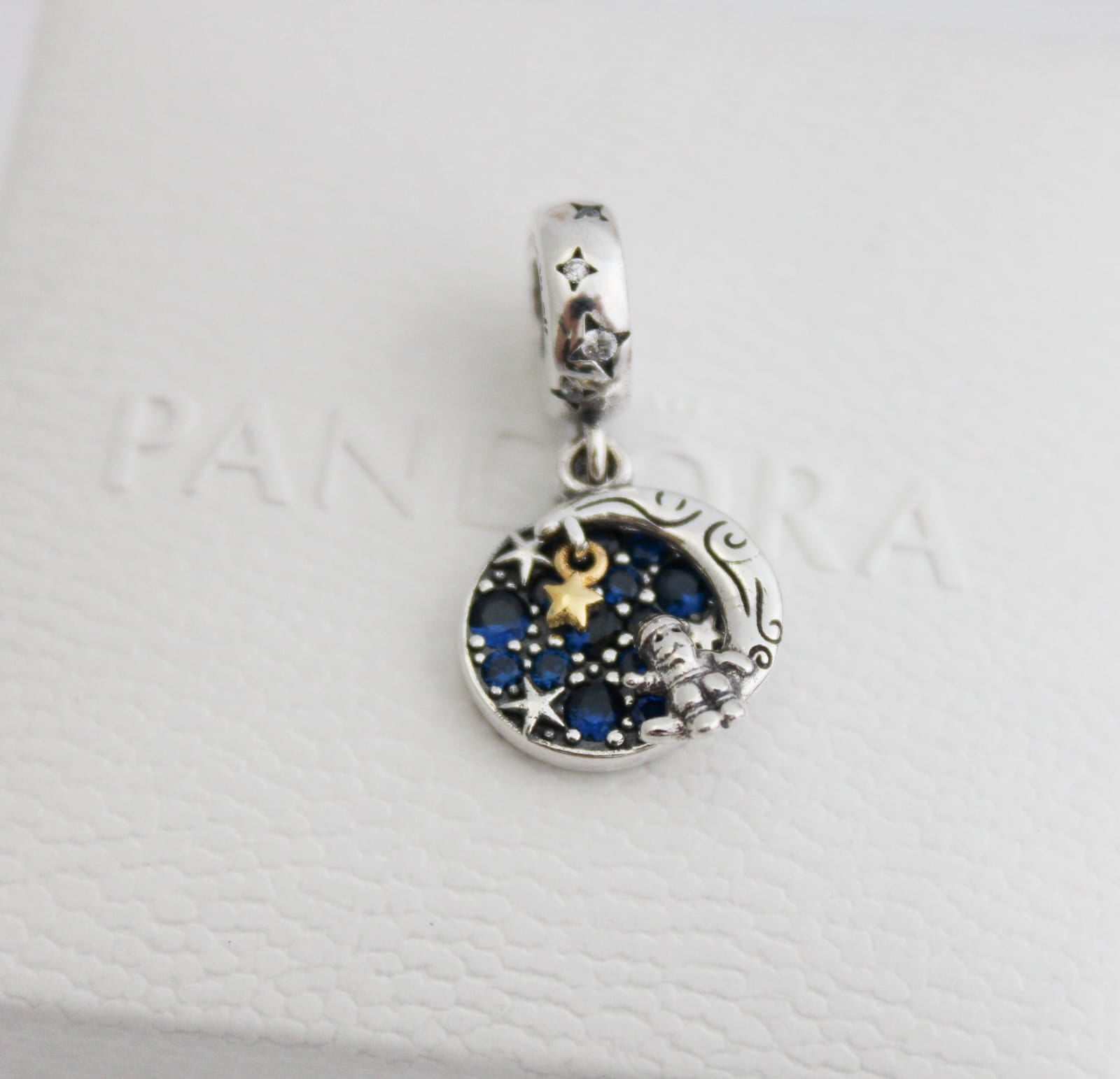 Charm Luna Estrellas