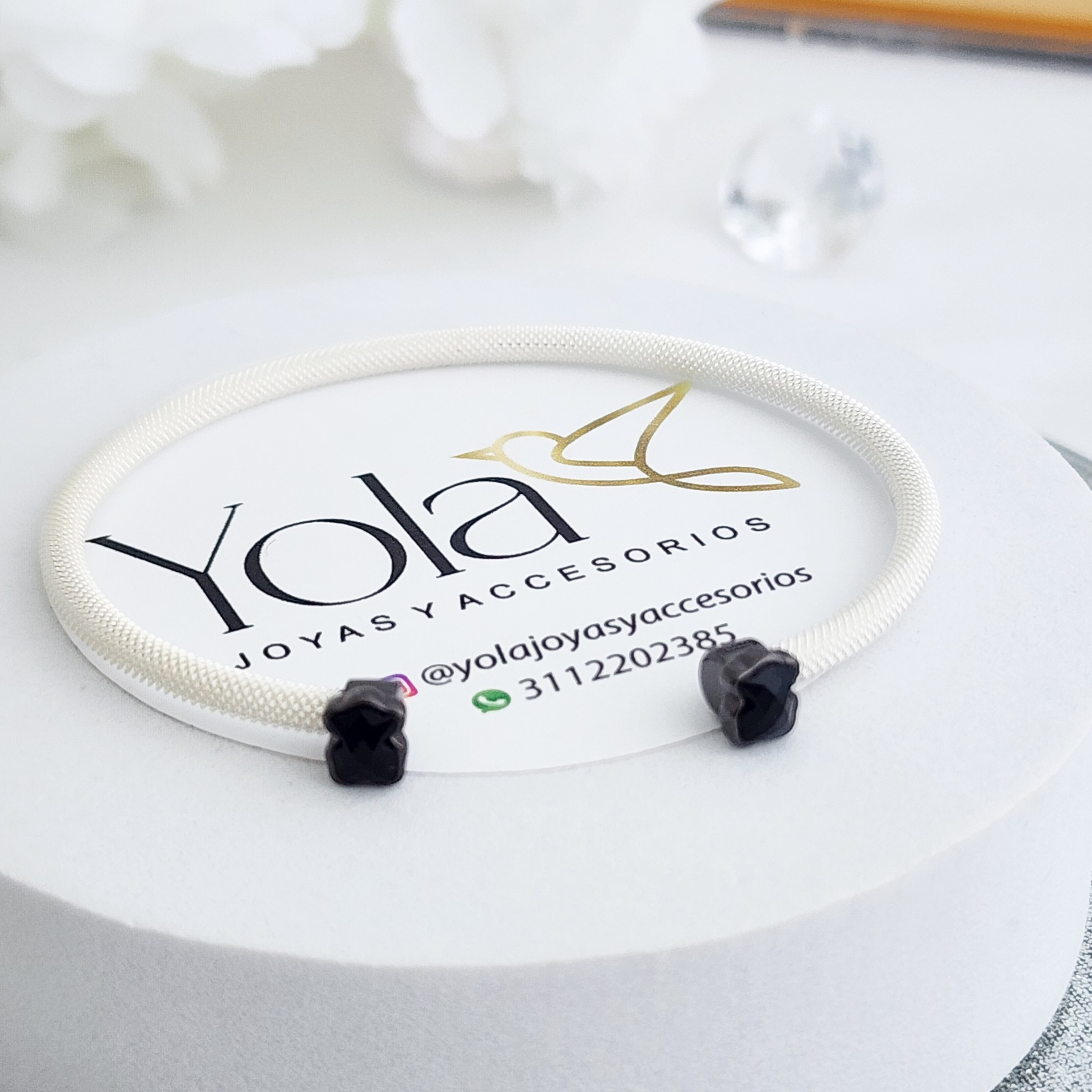 Brazalete Aro Osito Negro