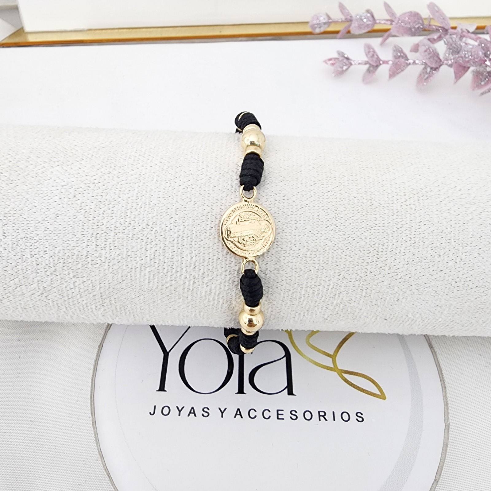 Pulsera Tejida San Benito