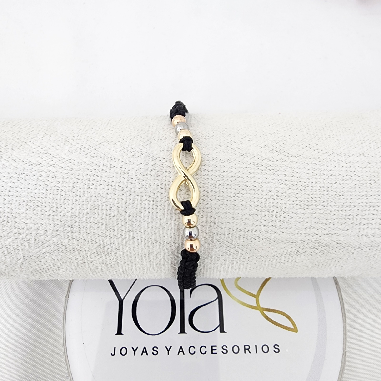 Pulsera Tejida Infinito