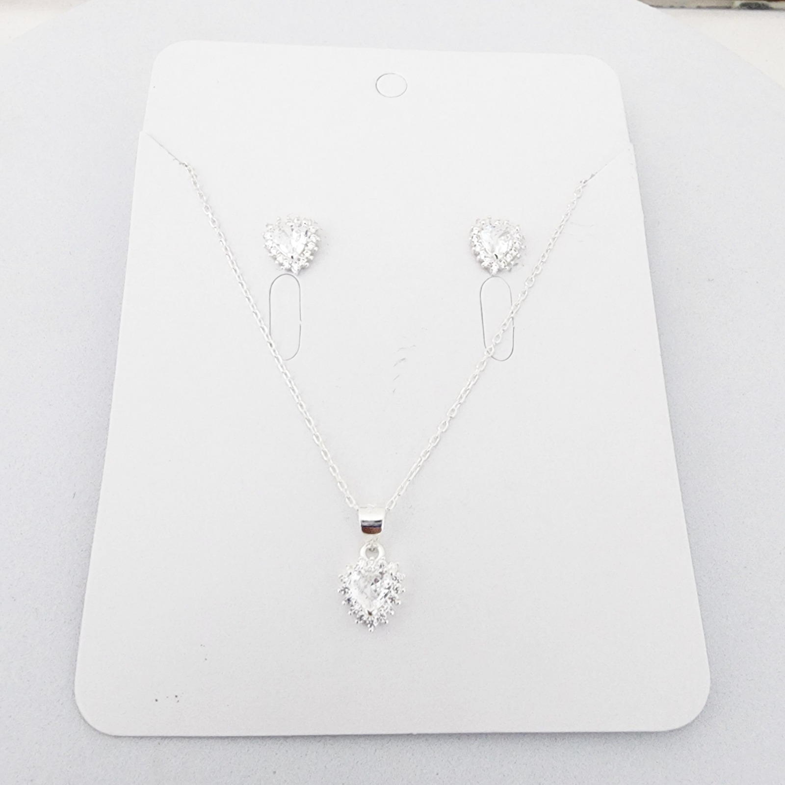 Juego Collar y Arete Corazón Cristal