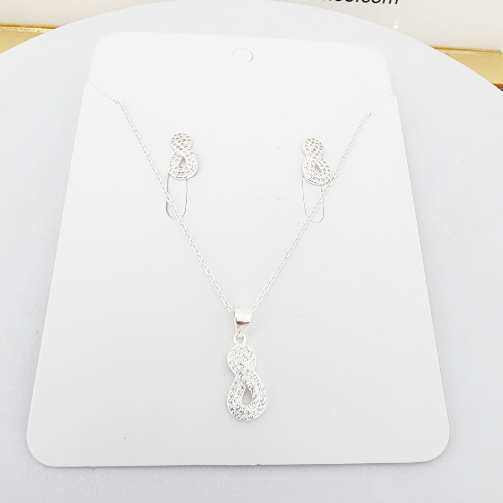 Juego Collar y Arete Cristal Infinito